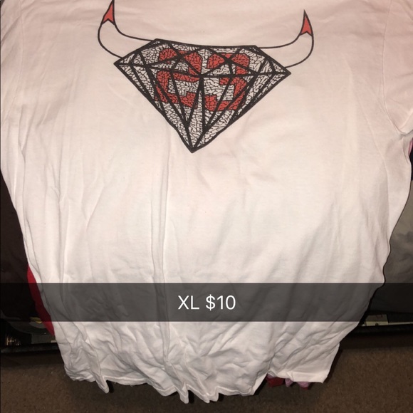 Jordan/Nike Shirts. Click to see others. - Picture 5 of 8